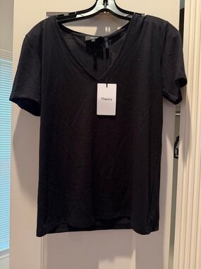 Theory T-Shirt